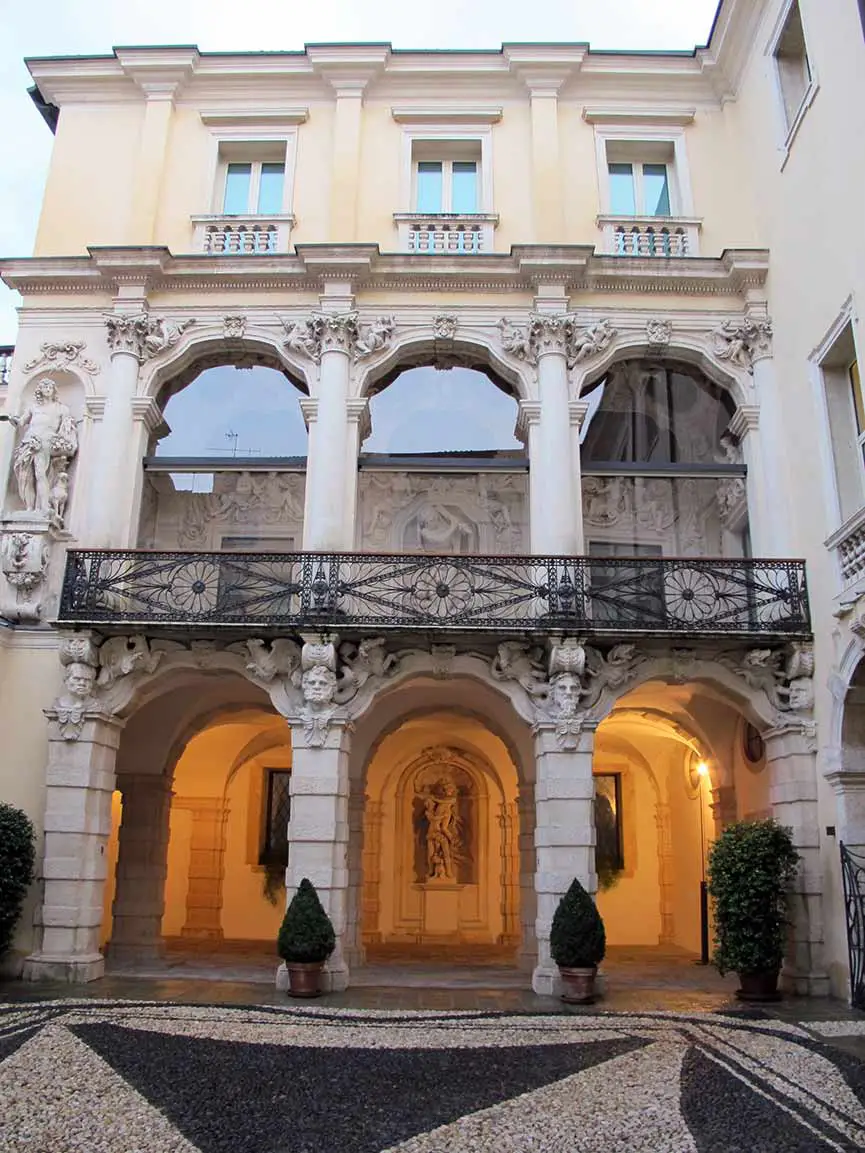 Gallerie d'Italia a Palazzo Leoni Montanari Vicenza